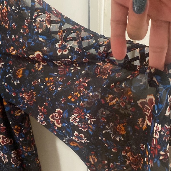 AGB Womenβs Blouse Floral Sheer Bell Sleeve, 3/4 Fall Top XL - Picture 3 of 13